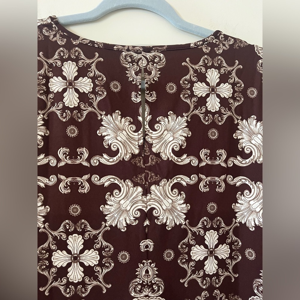 Vince Camuto Elegant Brown and White Patterned Women's Blouse Size Small - Picture 2 of 13